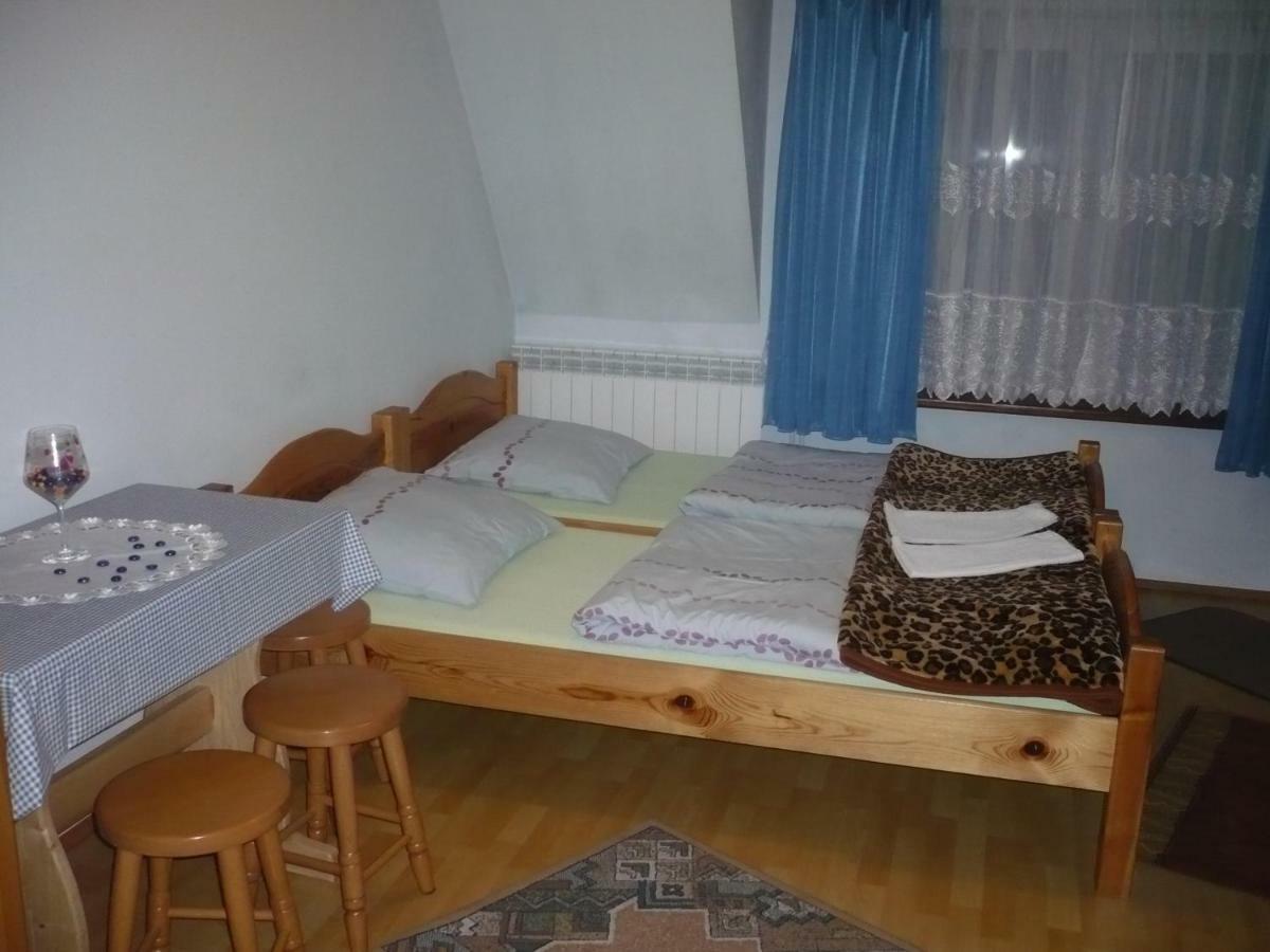 Pokoje Goscinne W Gorach Кошелско Екстериор снимка