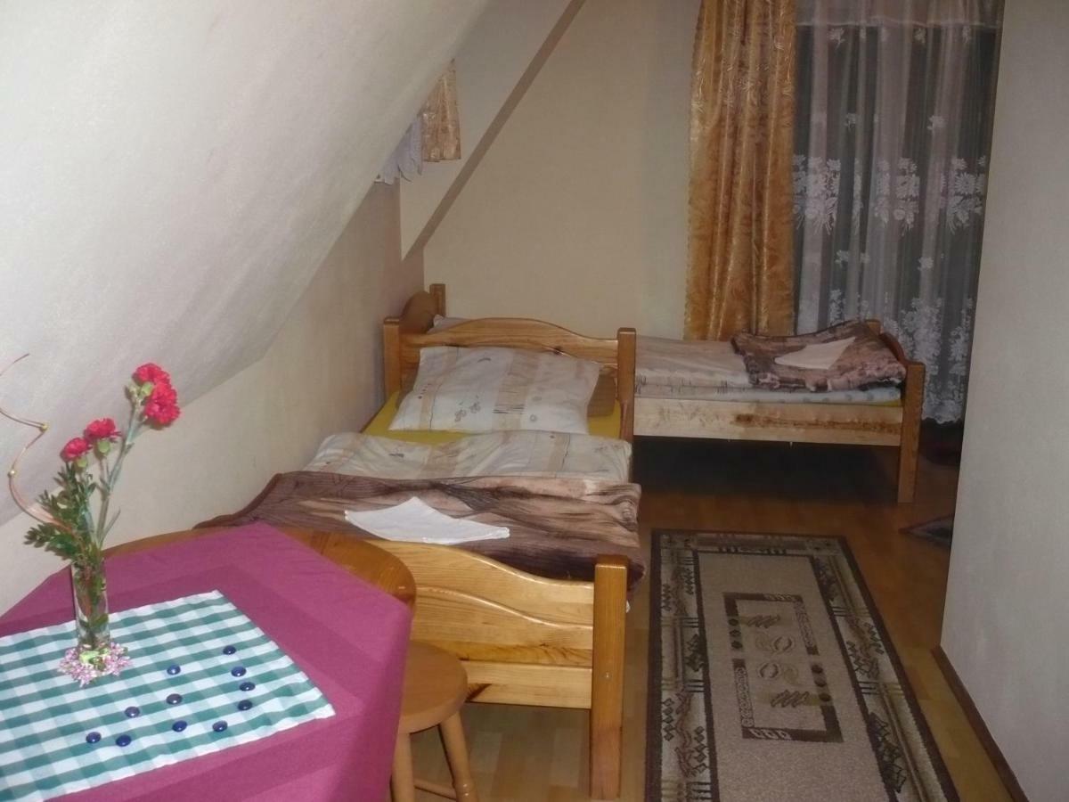 Pokoje Goscinne W Gorach Кошелско Екстериор снимка