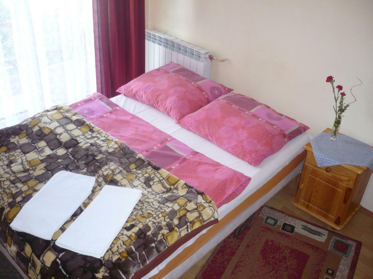 Pokoje Goscinne W Gorach Кошелско Екстериор снимка